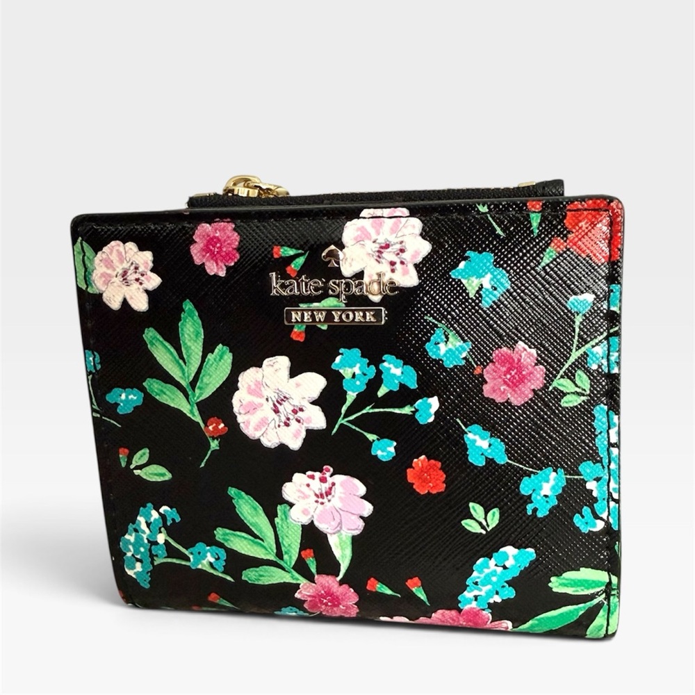 Kate Spade New York "Cameron Street Jardin Stacy" Wallet – Black Floral